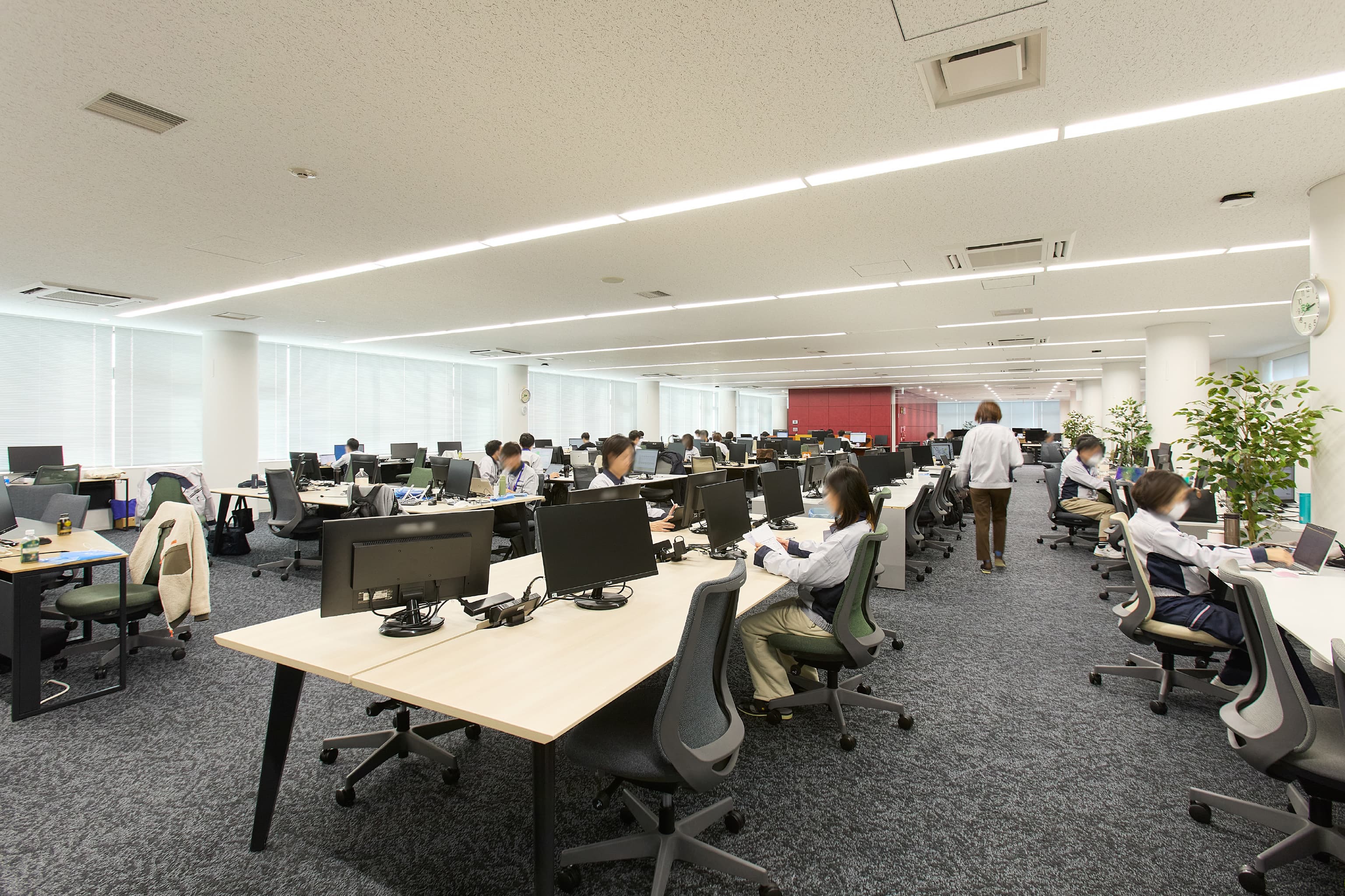<em>4F 執務エリア</em>  日東電工株式会社 様