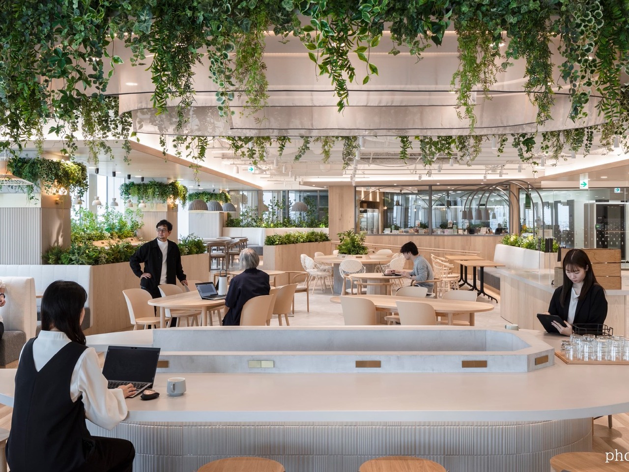 中外製薬株式会社 | オフィス | オフィスの事例・内装・デザイン