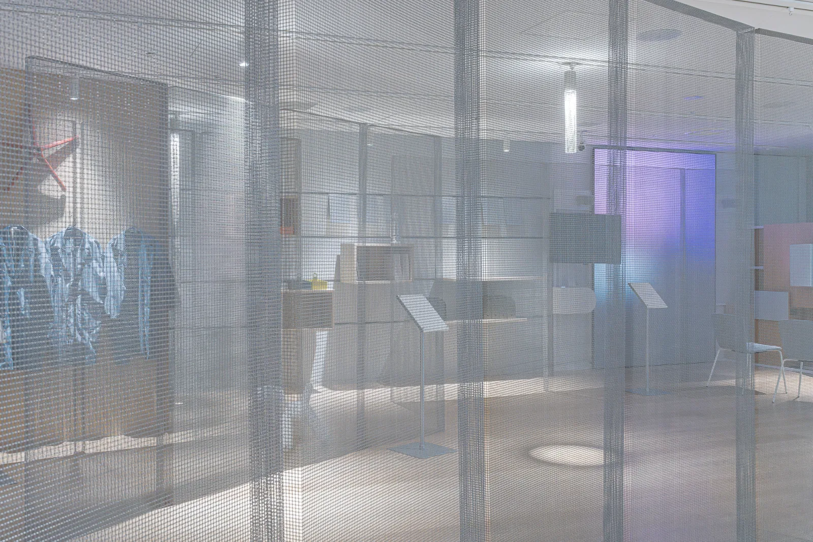 Blurring Structure 展示風景 3