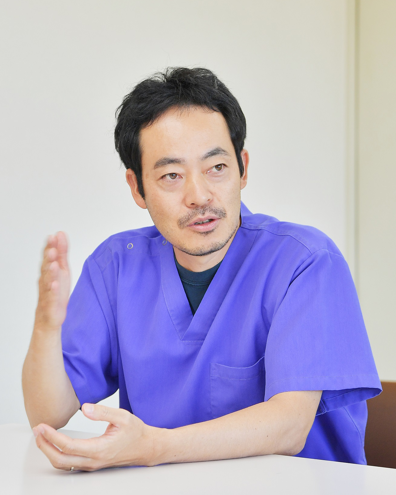 消化器内科　統括部長　松崎一平さん