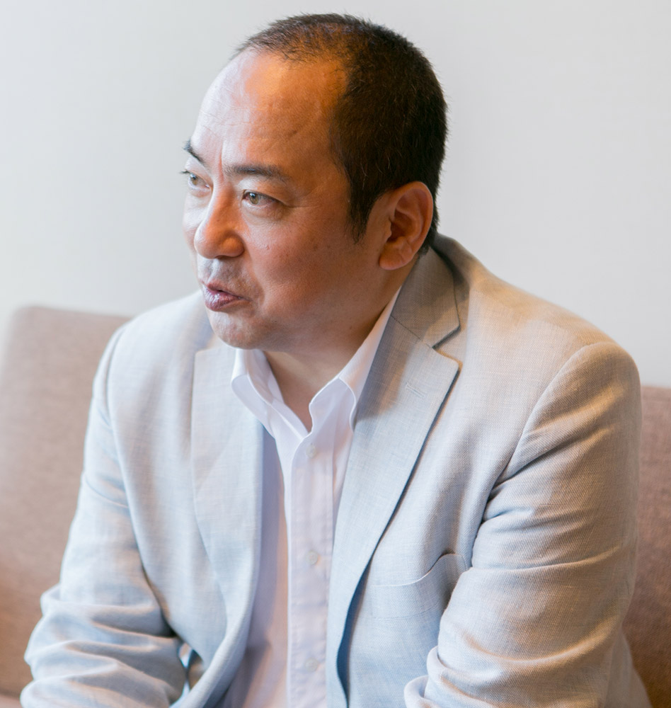 雄谷良成-近影2