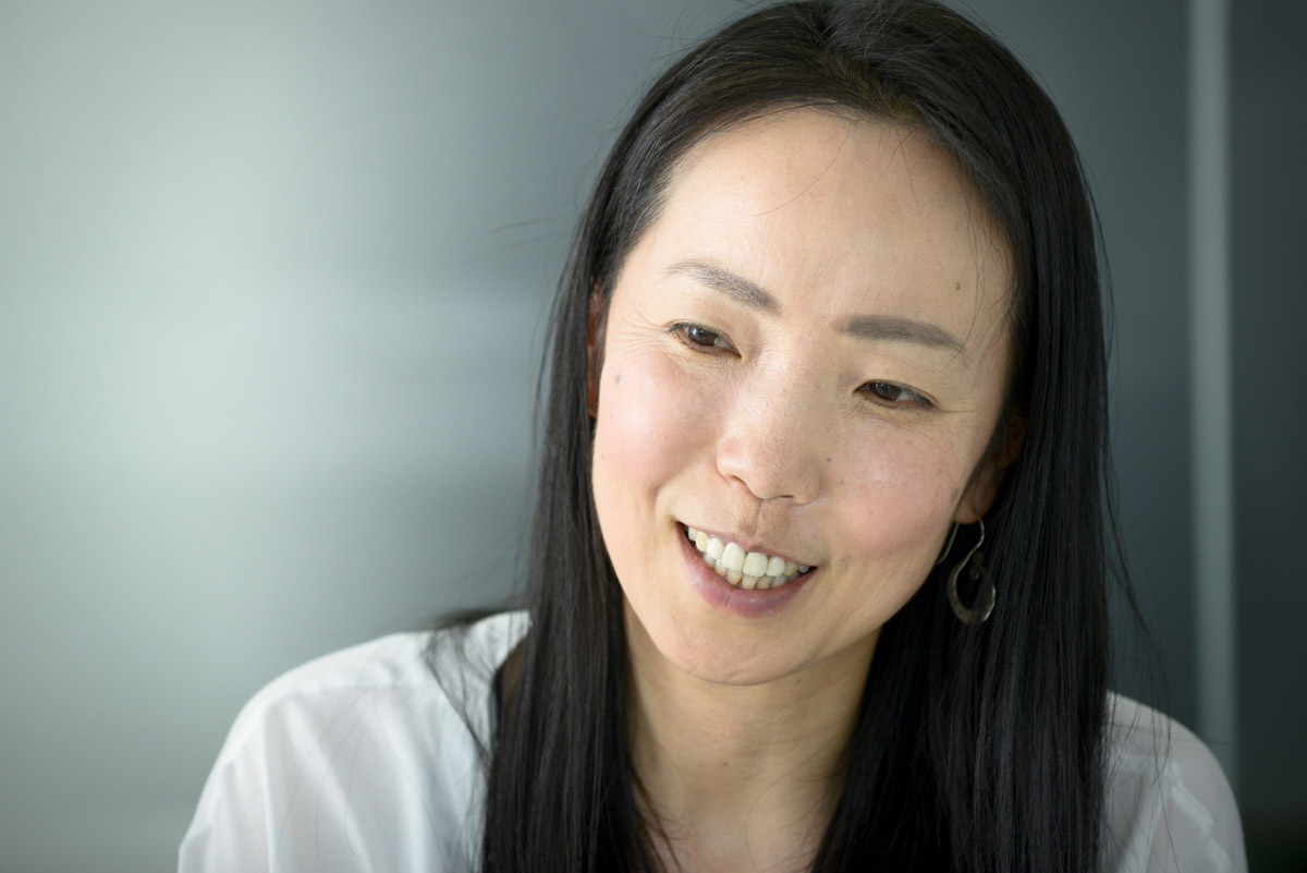 白川優子-近影2