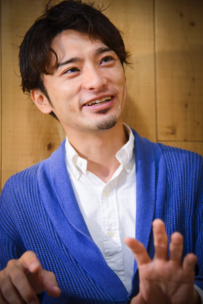 安田祐輔-近影5