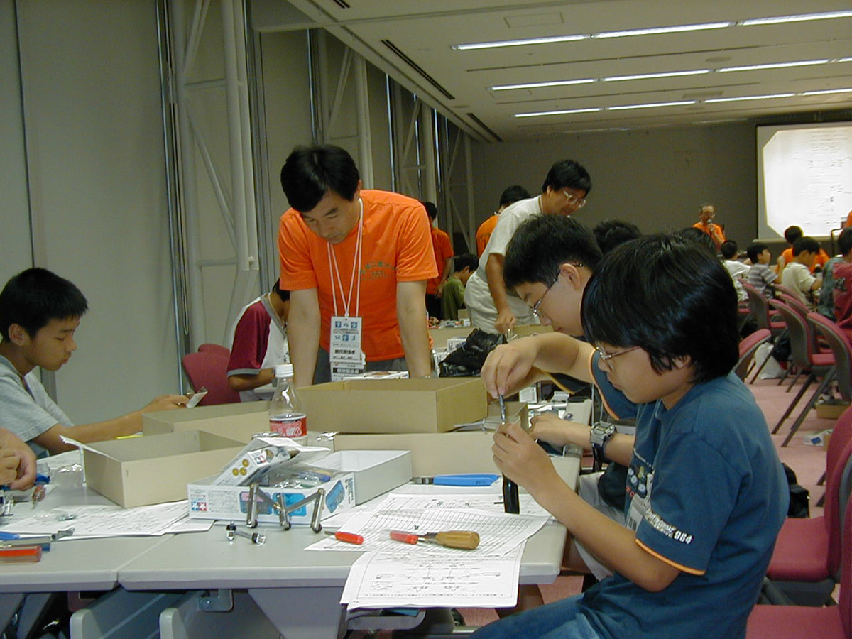 中学1年生の時にロボットコンテストに出場。これが吉藤さんの人生を変えた
