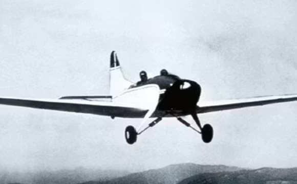 戦後初の国産飛行機「N-52」完成