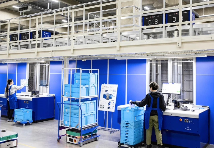 佐川グローバルロジスティクス株式会社様の工場内の写真