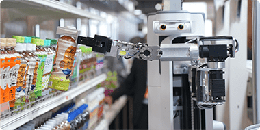 飲料陳列用ロボット［TX-SCARA］で重量商品の陳列を支援